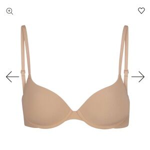 SKIMS 34C Fits Everybody Push-up Bra **Never Worn**